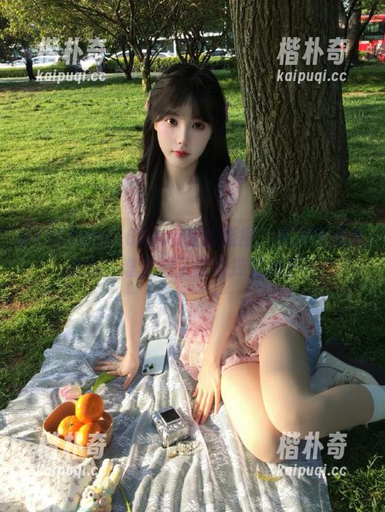 166fun在线播报:黑料热点大盘点,谁又成了被追捧的瓜王? 166fun在线播报:黑料热点大盘点,谁又成了被追捧的瓜王?