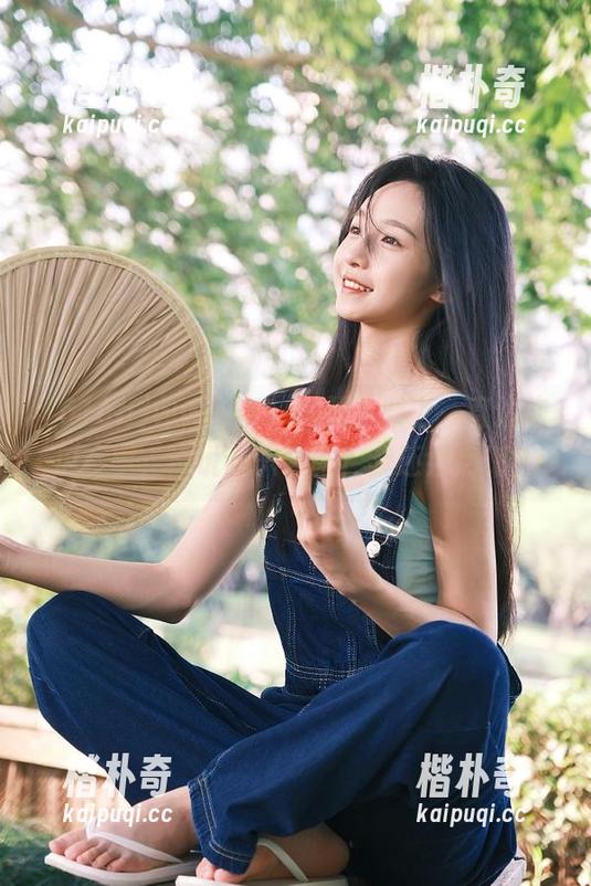 www.51cg双手奉上，直达吃瓜赛事，谁说我只会吃？我还会点评！