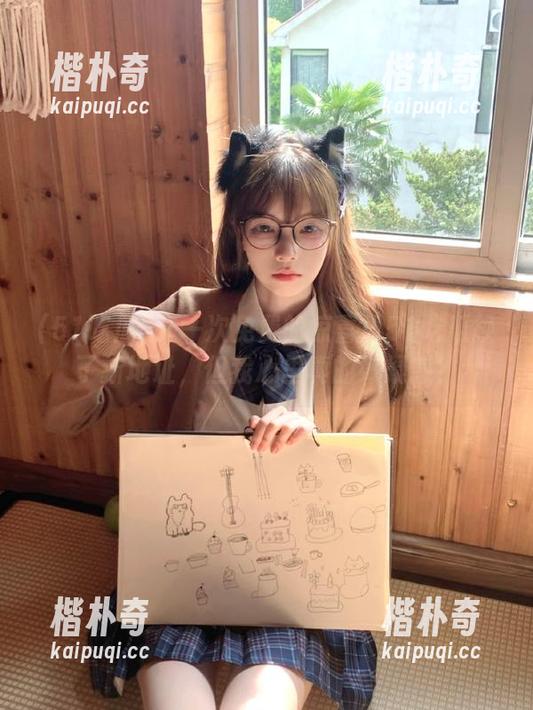 又一次免费的惊喜！51吃瓜换了新地址，但我心里真的好疑惑？