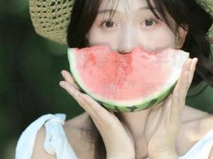 外媒还在等着“早饭”，我们登录51吃瓜fun过一把“看热闹”的瘾！