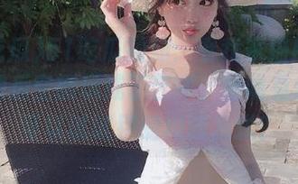 51吃瓜须知：看我家猫用超多资源把后空翻玩成了艺术，喉咙有点渴，可以试试别的沟通方式？
