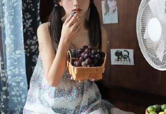 很好奇，51吃瓜中心的视频里，瓜和人究竟有什么关系？