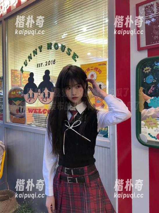 我觉得又能继续吃瓜了，91黑料网今天发布的八卦简直是“我鸟了”的咯！
