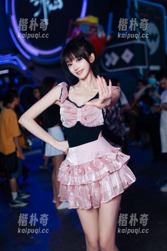 想知道她和他的那些事?赶紧上92吃瓜网址一探究竟! 想知道她和他的那些事?赶紧上92吃瓜网址一探究竟!