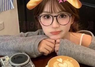 下载998.su苹果版，准备好吃瓜，黑料真的是随时随地！