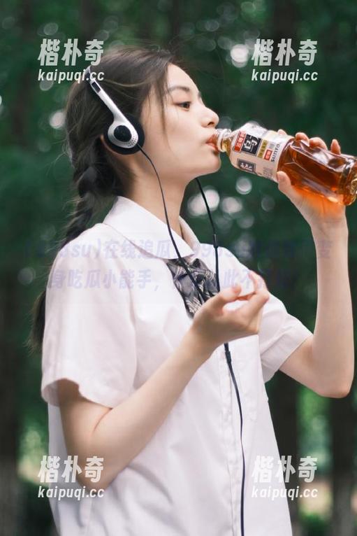 在线追瓜,998su教你如何变身吃瓜小能手,快乐从此不打烊! 在线追瓜,998su教你如何变身吃瓜小能手,快乐从此不打烊!