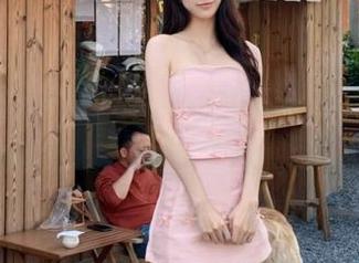 hlw盛世奇闻，观看那些妙趣横生的评论，值得一败再败！