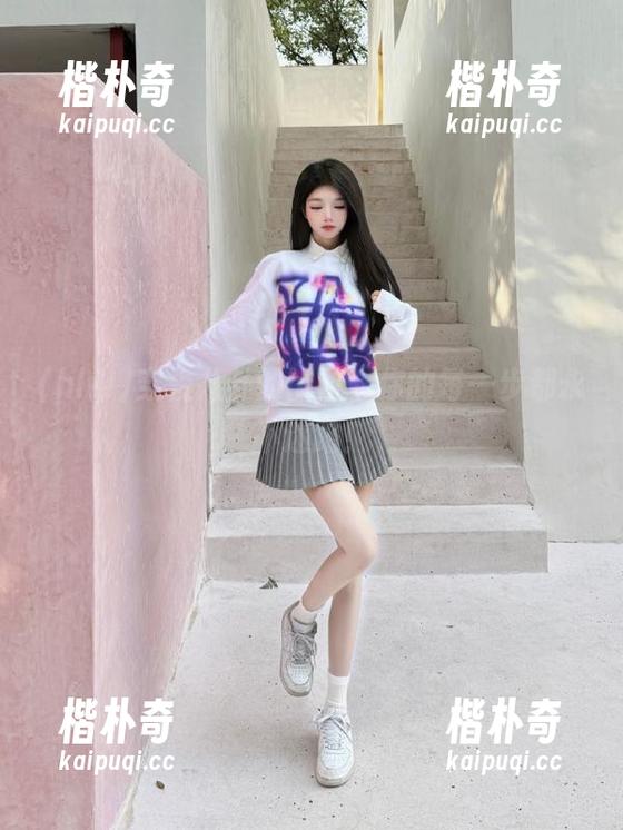穿梭八卦的hlw,你的每一步都永不迷路! 穿梭八卦的hlw,你的每一步都永不迷路!