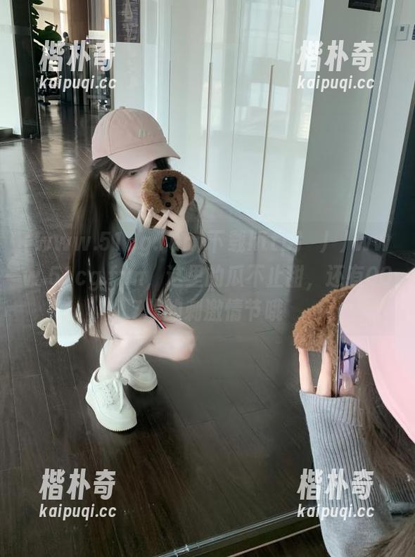下载http://www.51cg.fun，这里的瓜不止甜，还有007般的刺激情节哦