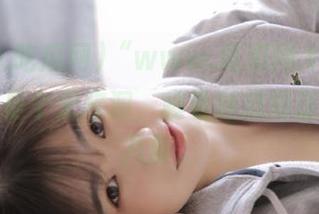“www.吃瓜网.top”链接，真是个无底洞，越看越想知道更多的八卦。