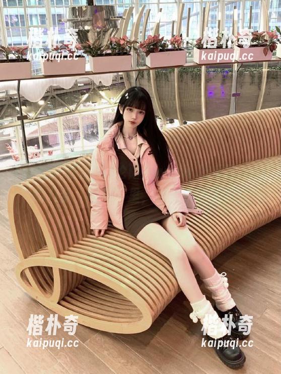 沦陷在www.吃瓜网.top的八卦‘网页’里，真是乐趣无穷！