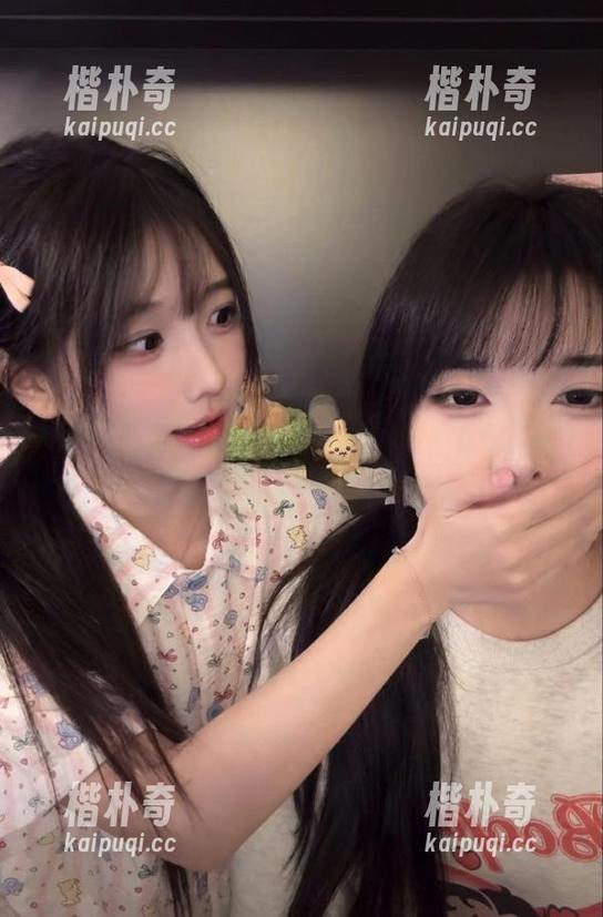 下载zztt11，一起见证精彩闹剧，不带你翻车绝不回家！