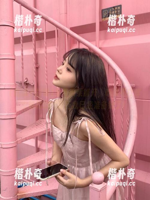 免费瓜果铺开，吃瓜不打烊今晚约吗？反正我已经准备好了！
