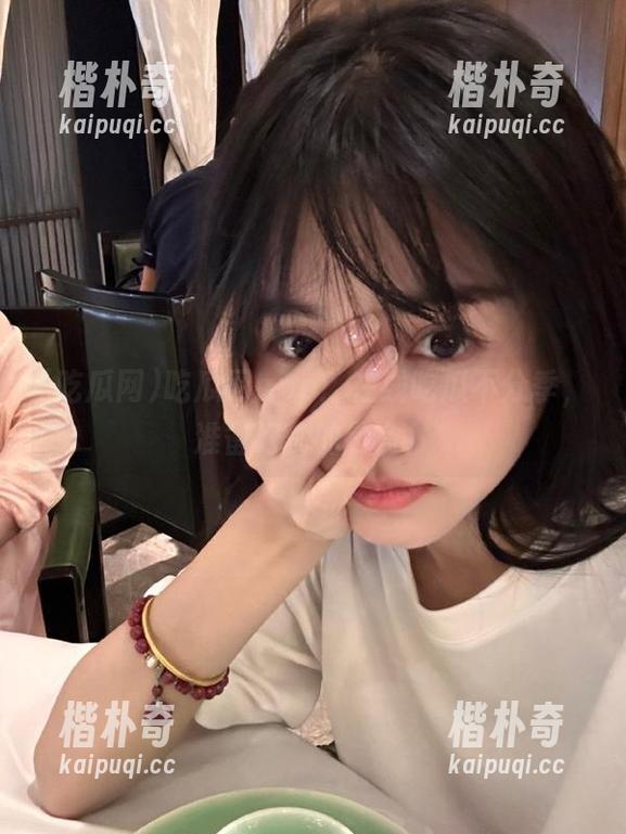 吃瓜网app：在线吃瓜不分季，准备好你的零食！