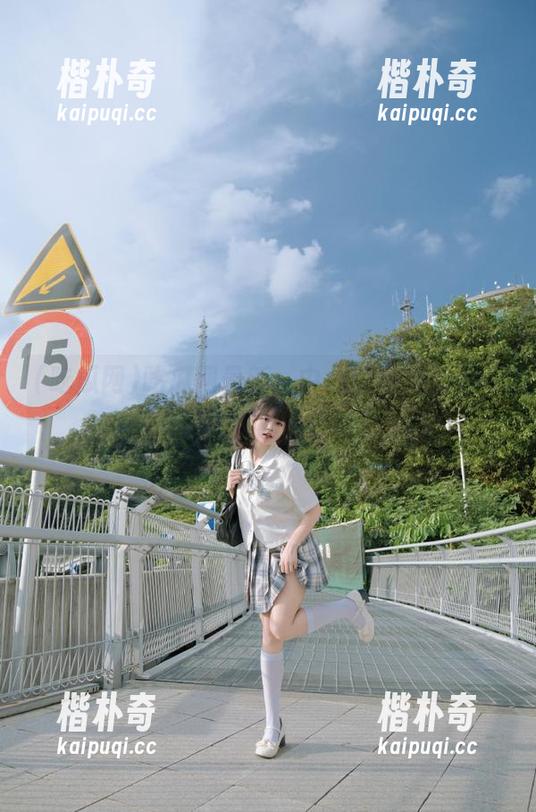 吃瓜网最新:中心瓜场,火到让人想唱歌的小趣事! 吃瓜网最新:中心瓜场,火到让人想唱歌的小趣事!