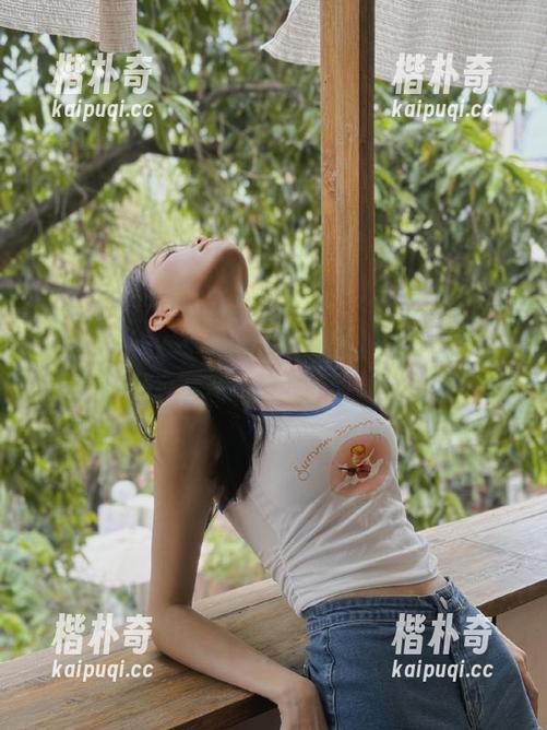 谁能拒绝吃瓜网站首页的热点下载？我的好奇心要钱啊！