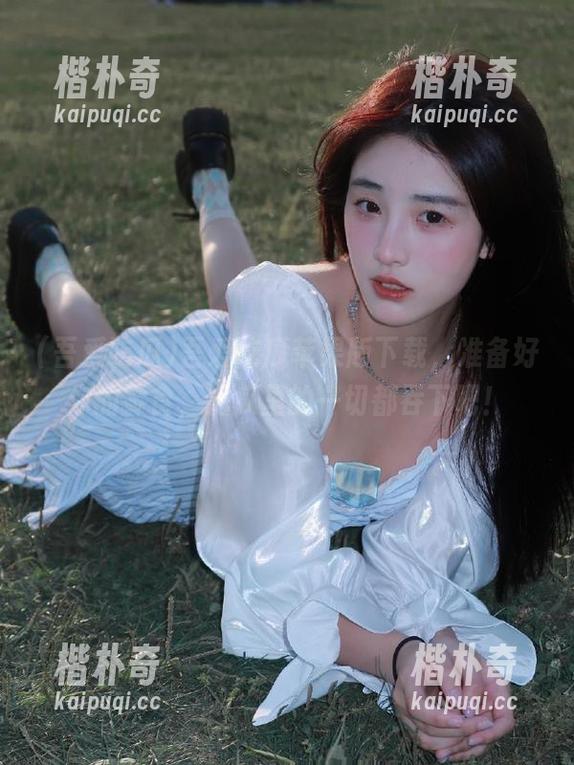 吾爱吃瓜苹果版下载，准备好你的零食，把瓜里的一切都吞下吧！