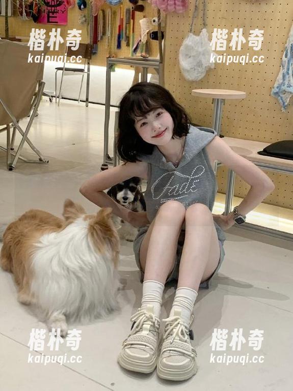 吃瓜不看，下载“我要吃瓜网”，让你边瞎聊边暴走！