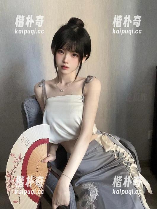 啊!海角吃瓜更新了!这瓜咋那么香?忍不住想咬一口 啊!海角吃瓜更新了!这瓜咋那么香?忍不住想咬一口