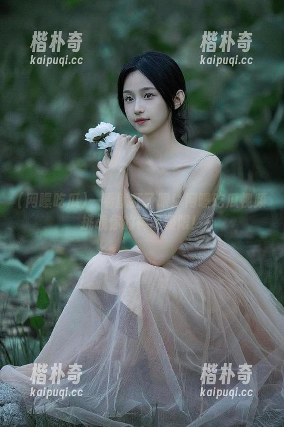 一看就红了眼!网曝吃瓜视频挑战你的神经极限! 一看就红了眼!网曝吃瓜视频挑战你的神经极限!