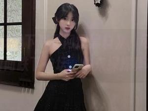 下载《网爆黑料》，可能会让你瞬间跌下神坛，快来探探真相！