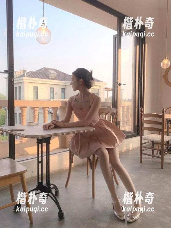 弹指一挥间，黑料不打烊tttzzz在安卓上的最新地址又变了！