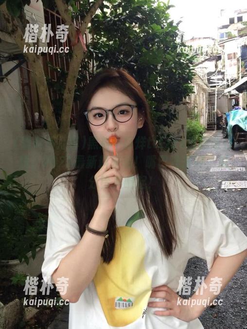 黑料不打烊tttzzz官网版在线，2025最新料来袭！嘴巴准备好，瓜分铃声响起！