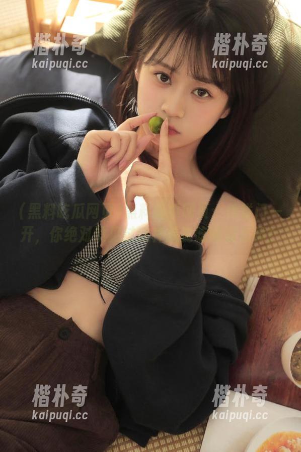 黑料吃瓜网页：传送门一开，你绝对没见过这种瓜能吃的这么爽！