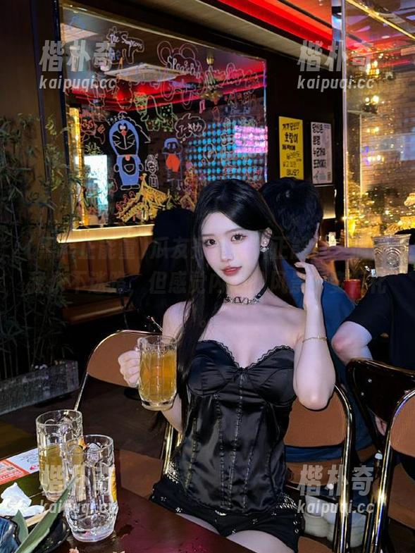 瓜友齐聚黑料正能量,搞得我永不迷路,但感觉内心的风景千变万化。 瓜友齐聚黑料正能量,搞得我永不迷路,但感觉内心的风景千变万化。