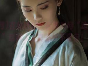 在线听瓜：在黑料网“边看边吃”这种人生真是妙不可言！