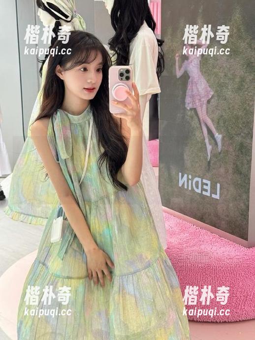 这个黑料老司机网址真是给力，瓜多到吃不完，是该约上朋友一起八卦了！