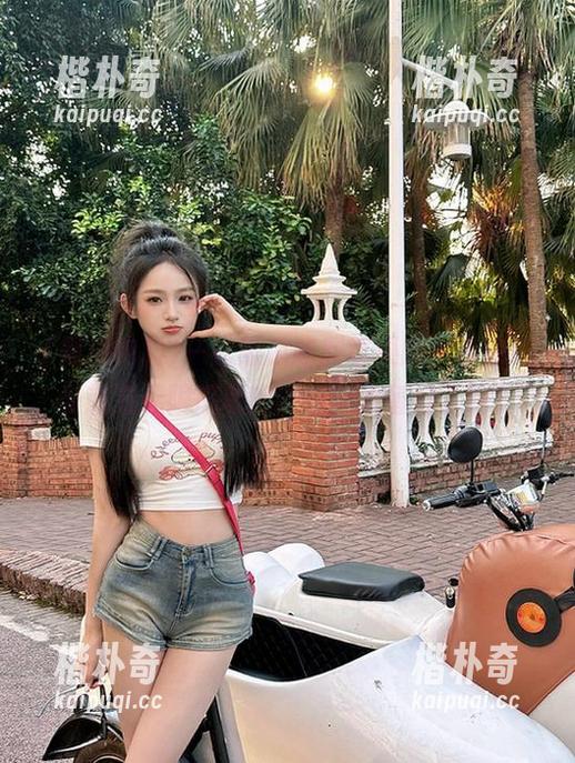 一款黑瓜吃料苹果版，带你感受前方无限瓜源的诱惑，准备好了吗？