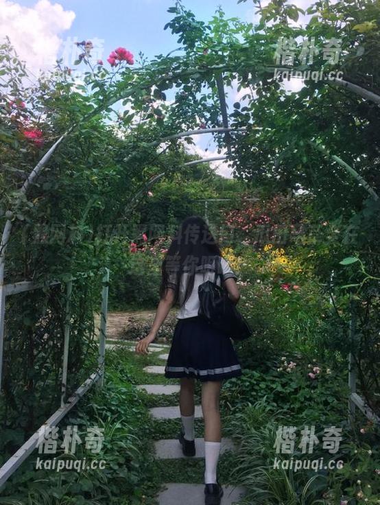 打开黑网料传送门，瓜田马草全在这里等你咀嚼！